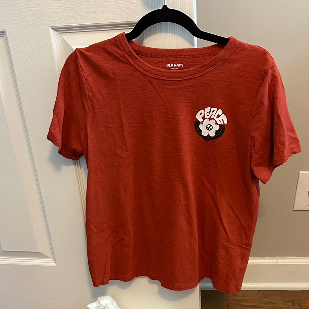 Old Navy Rust Graphic Tee